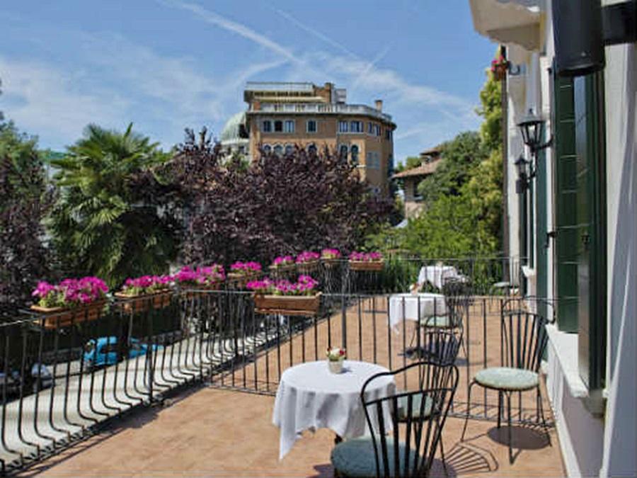Hotel Villa Edera Lido di Venezia Exterior foto