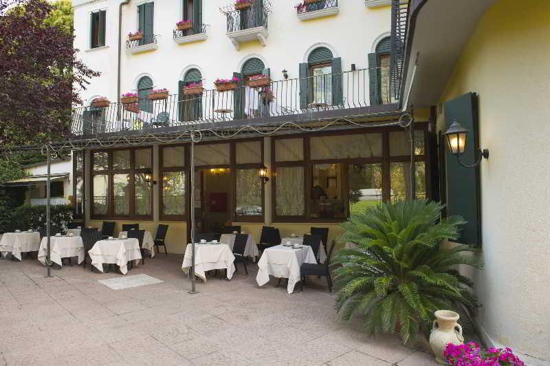 Hotel Villa Edera Lido di Venezia Exterior foto