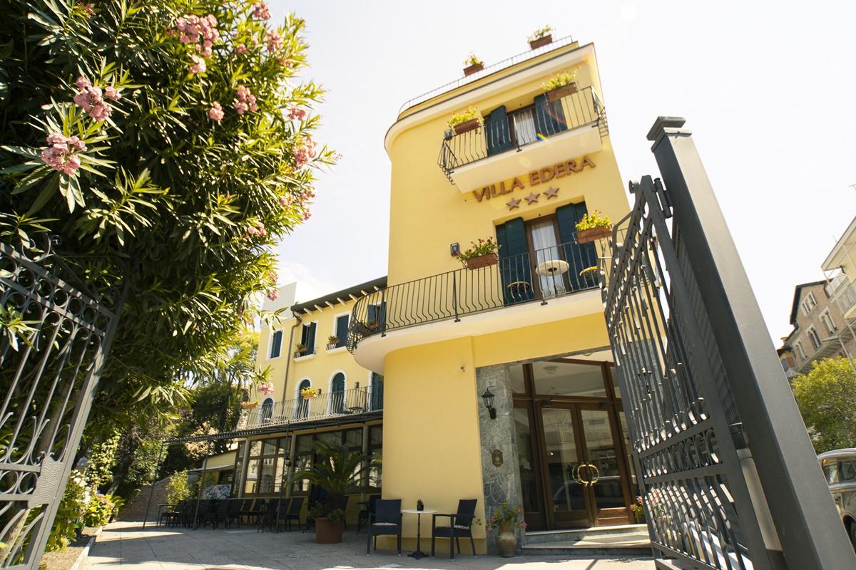 Hotel Villa Edera Lido di Venezia Exterior foto