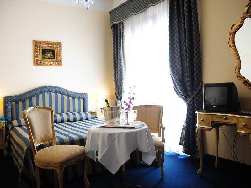 Hotel Villa Edera Lido di Venezia Exterior foto