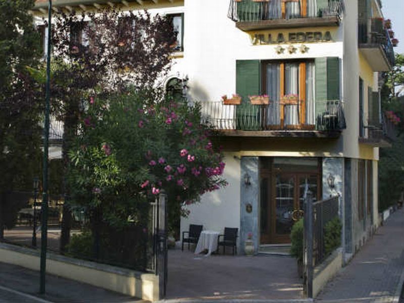 Hotel Villa Edera Lido di Venezia Exterior foto