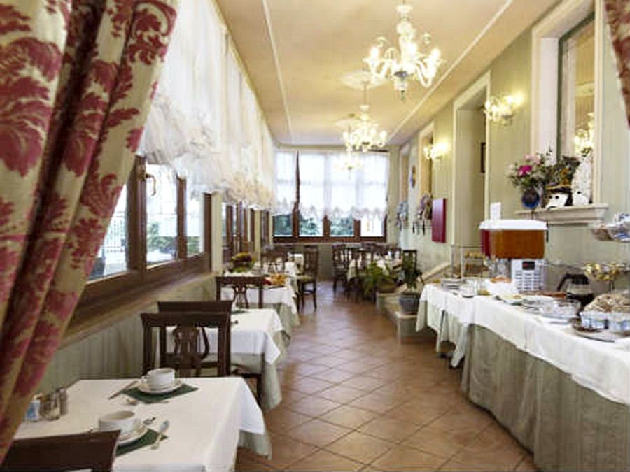 Hotel Villa Edera Lido di Venezia Exterior foto
